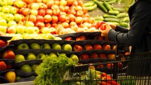 Cesta Básica em Campo Grande sobe 2,09% em abril; café e batata são os principais vilões