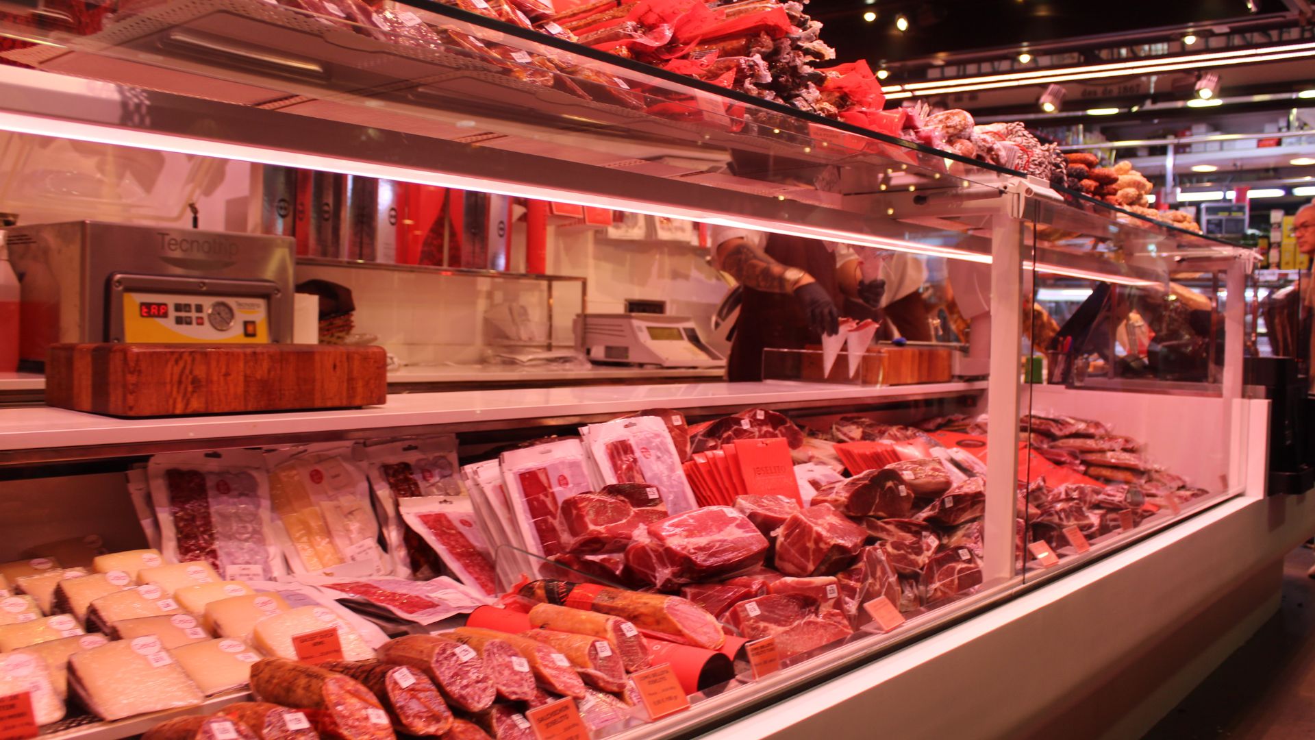 China puxa exportações de carne de MS e compensa queda dos EUA após tarifaço