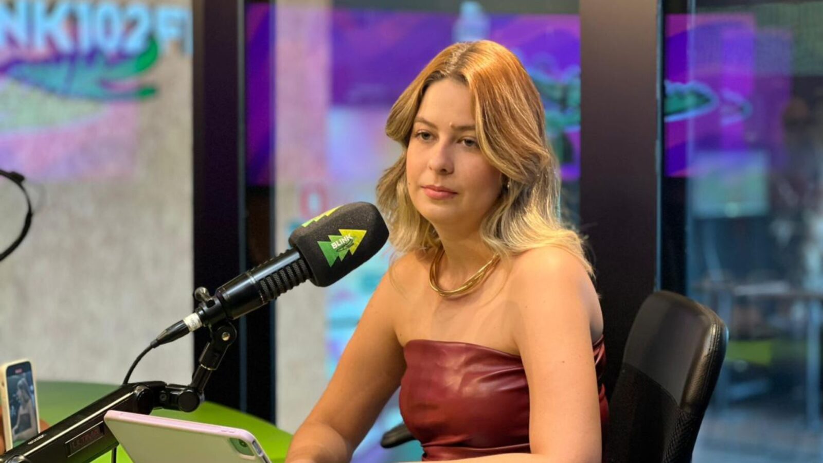 Advogada Gabrielly Dias explica nova lei que protege crianças e adolescentes nas redes sociais
