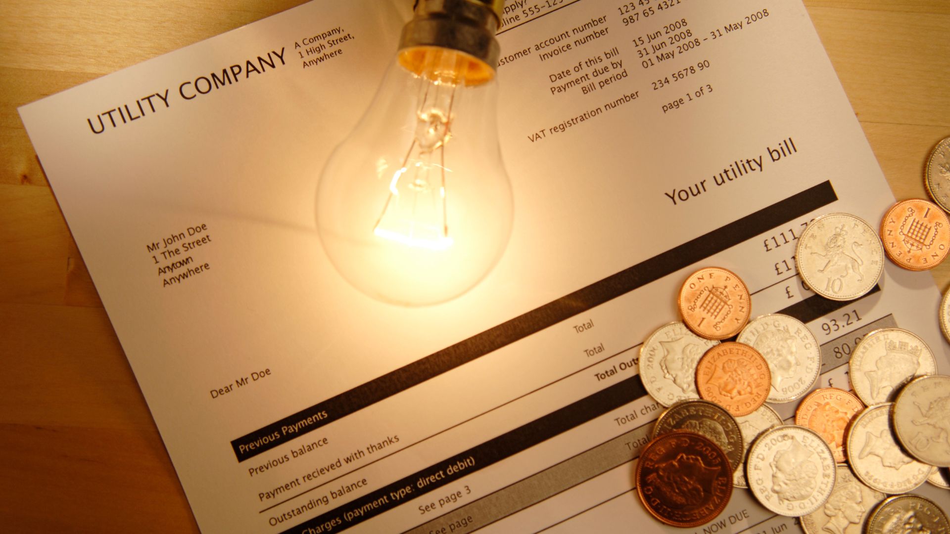 Governo Federal sanciona lei que garante conta de luz gratuita para famílias de baixa renda