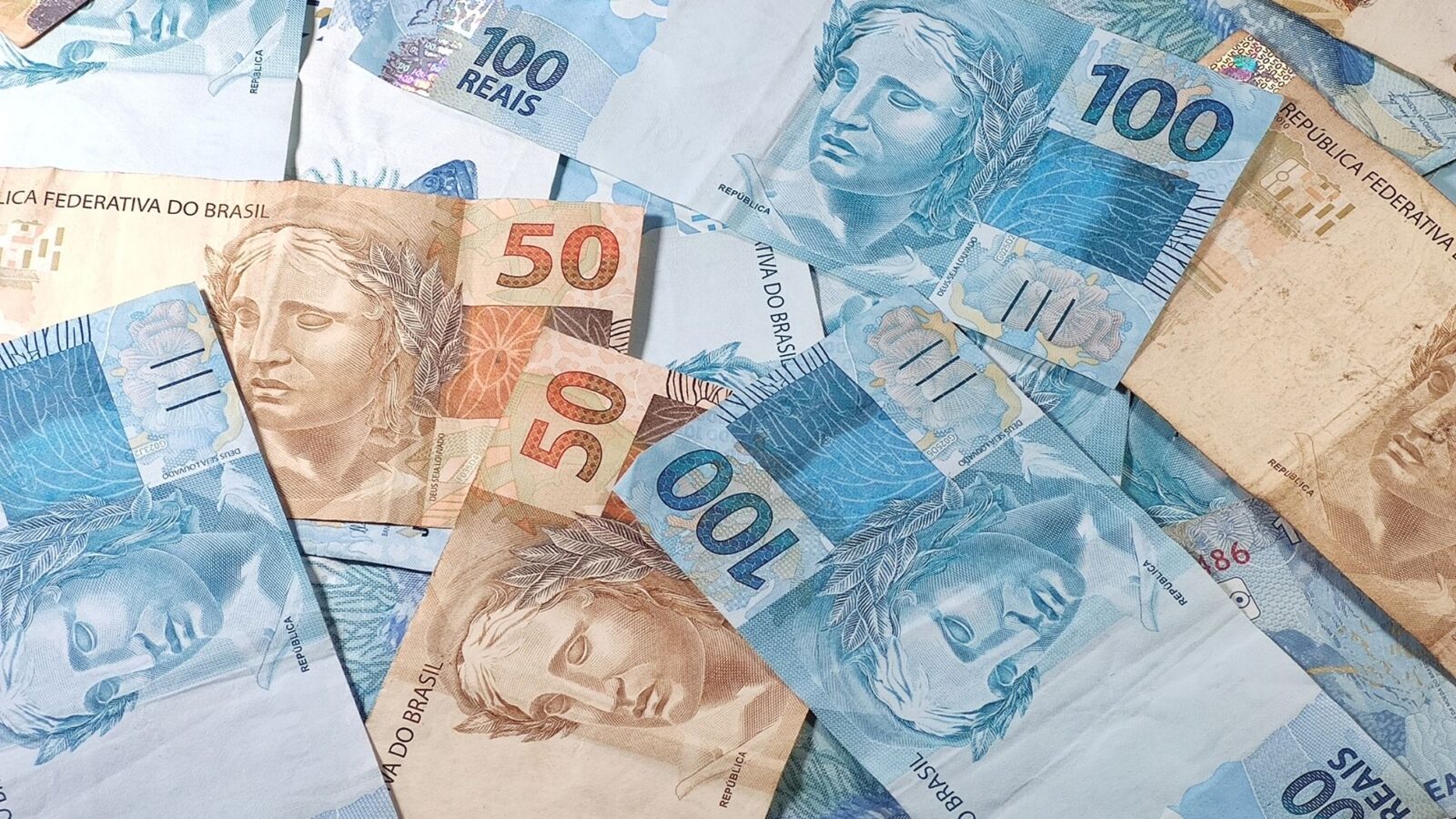 Renegociação entra na reta final e refis pode ser suspenso no próximo ano