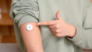 MS discute política pública para adotar sensores de glicose e pode se tornar referência nacional