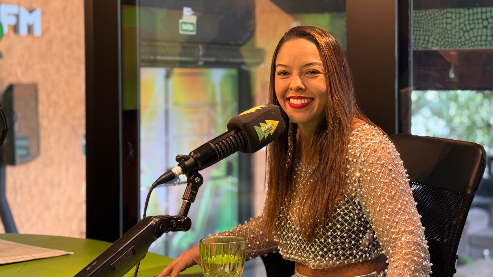 Cantora Bianca Bastos grava DVD hoje (11) no Arena MS com entrada gratuita e brindes aos primeiros fãs