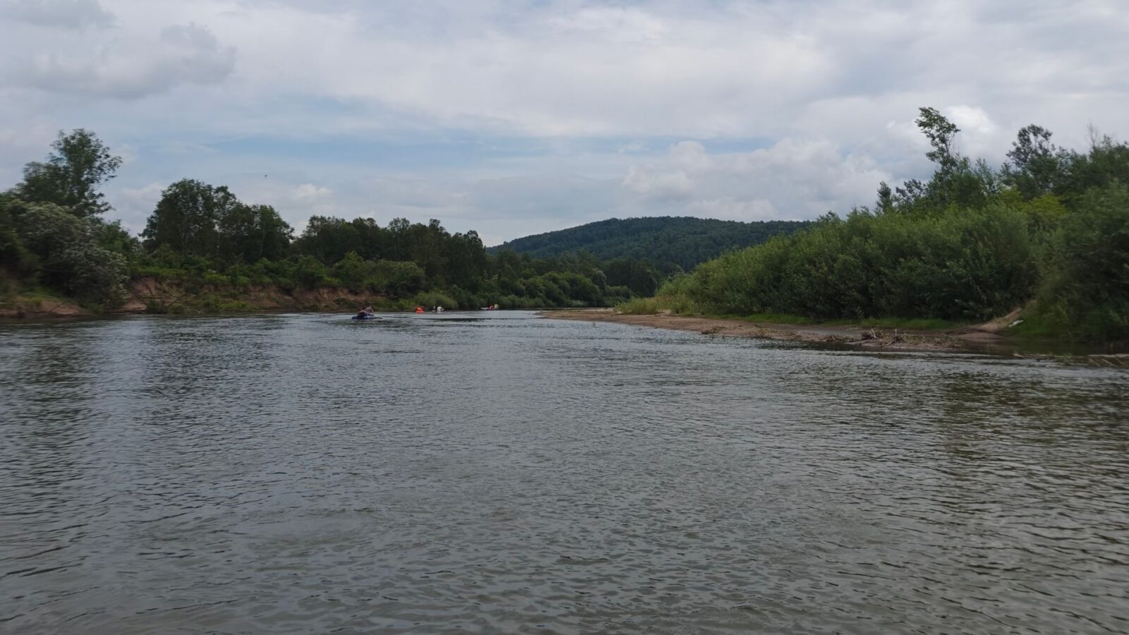 Com chuvas intensas, Rio Aquidauana entra em nível de emergência em MS