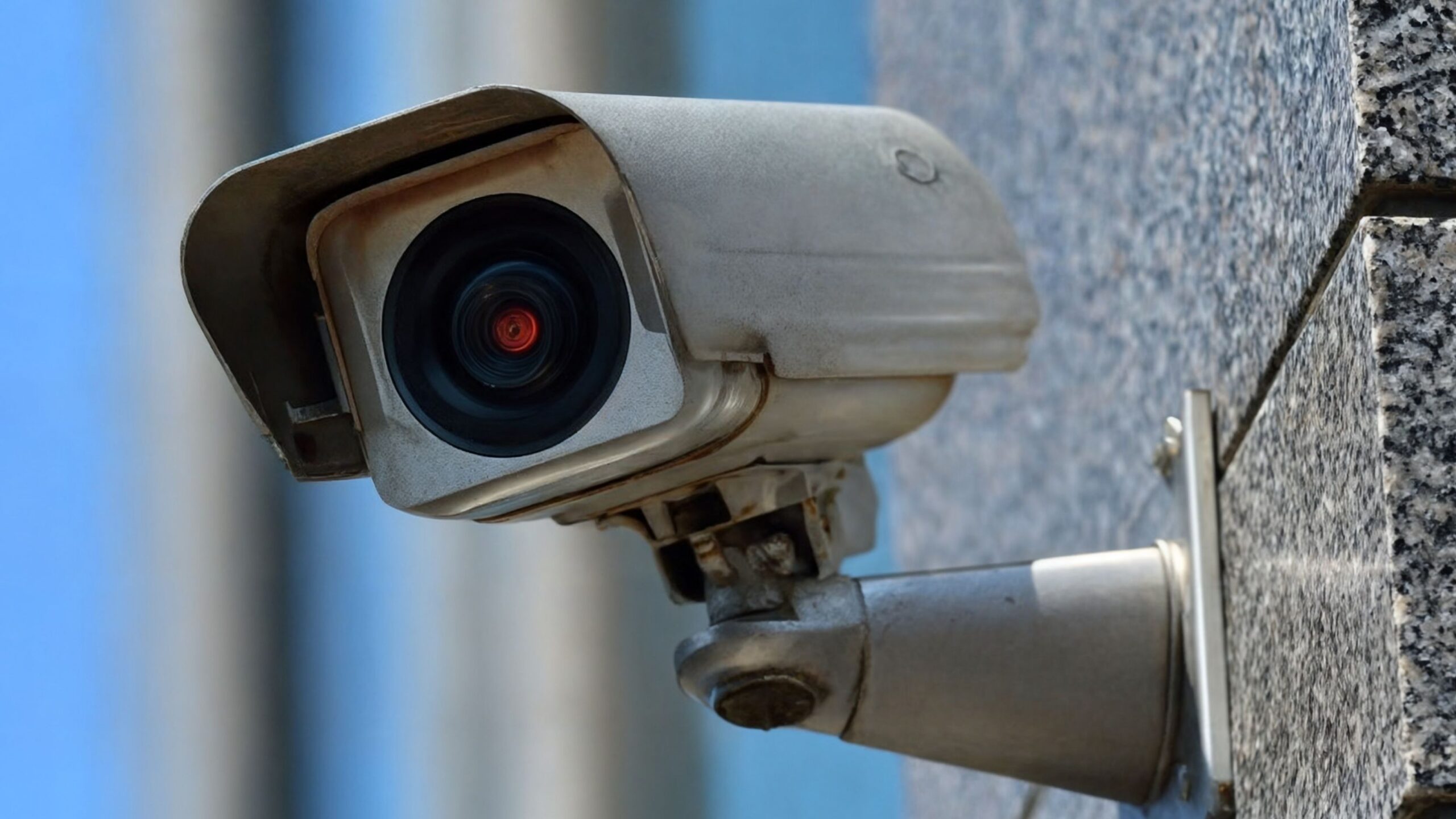 Câmara Municipal aprova projeto que proíbe multas com base em câmeras de monitoramento