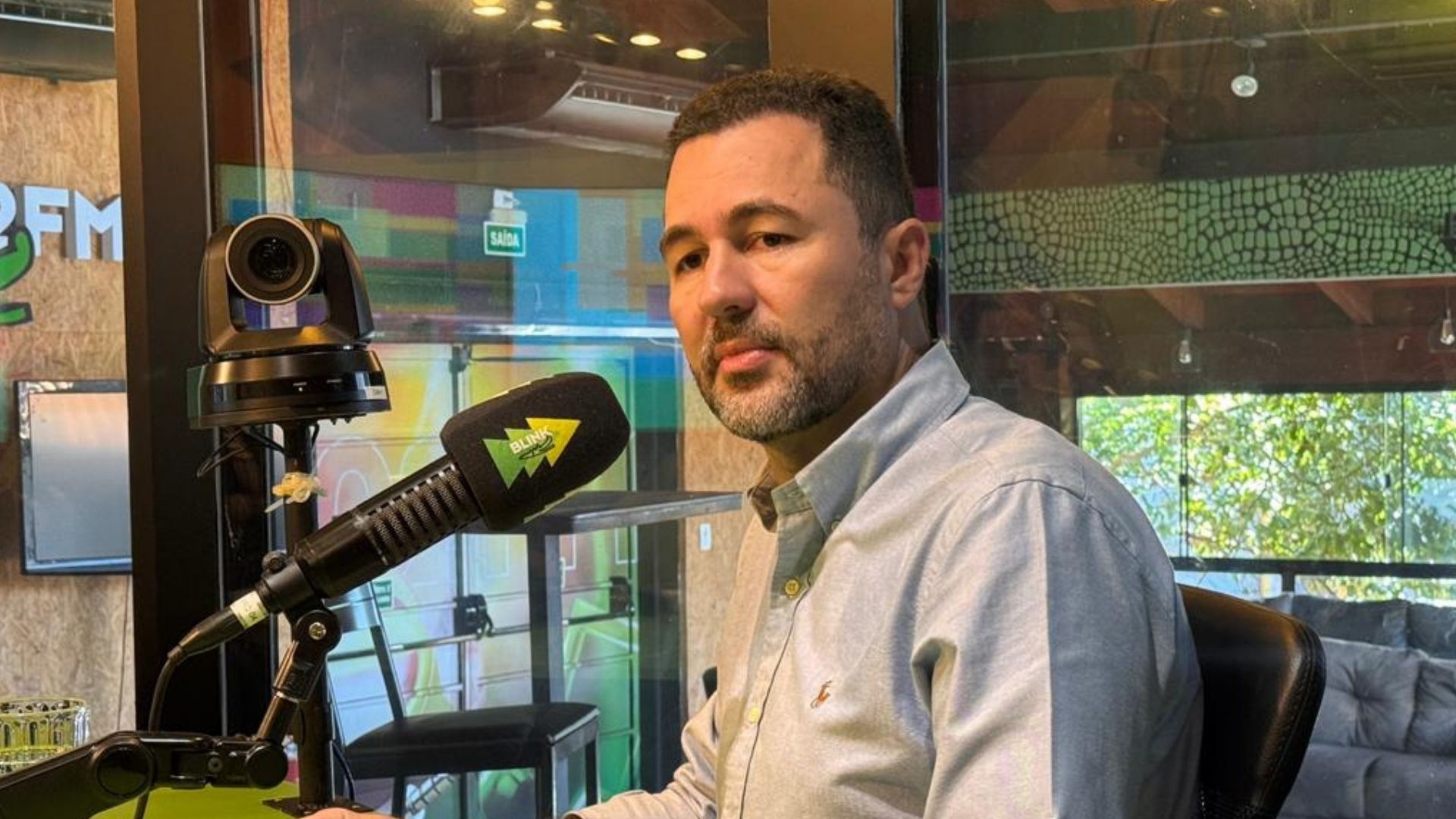 Uso excessivo do celular pode levar à dependência e afetar a saúde mental