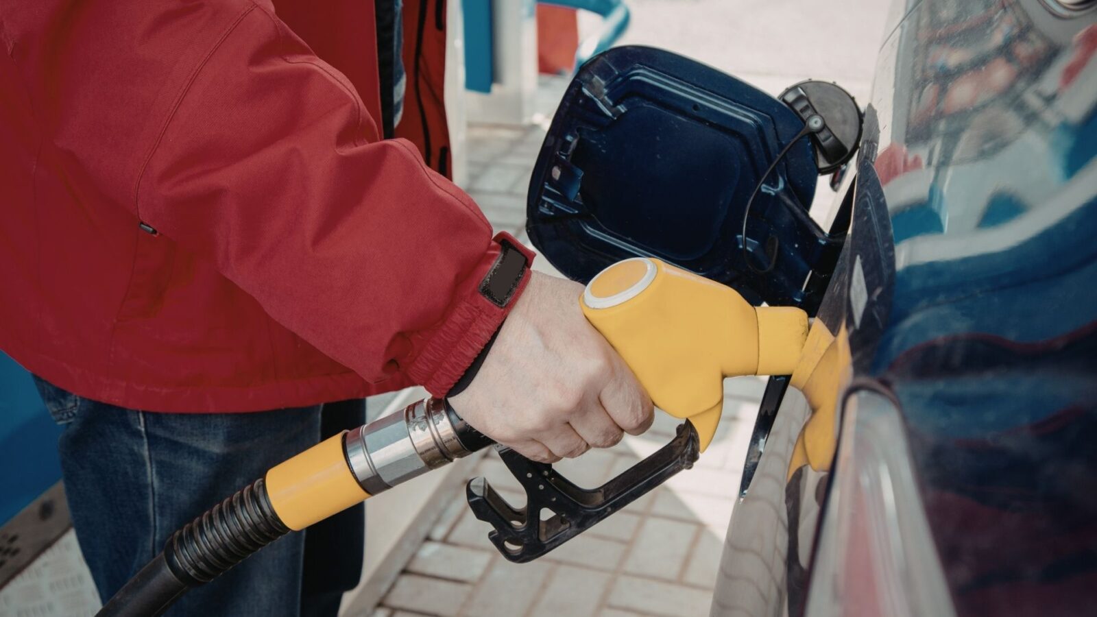 Gasolina acima de R$ 6 acende alerta e leva Procon a fiscalizar postos em Campo Grande