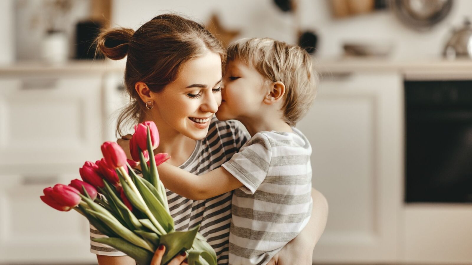 Dia das Mães deve movimentar R$ 452,6 milhões na economia de MS